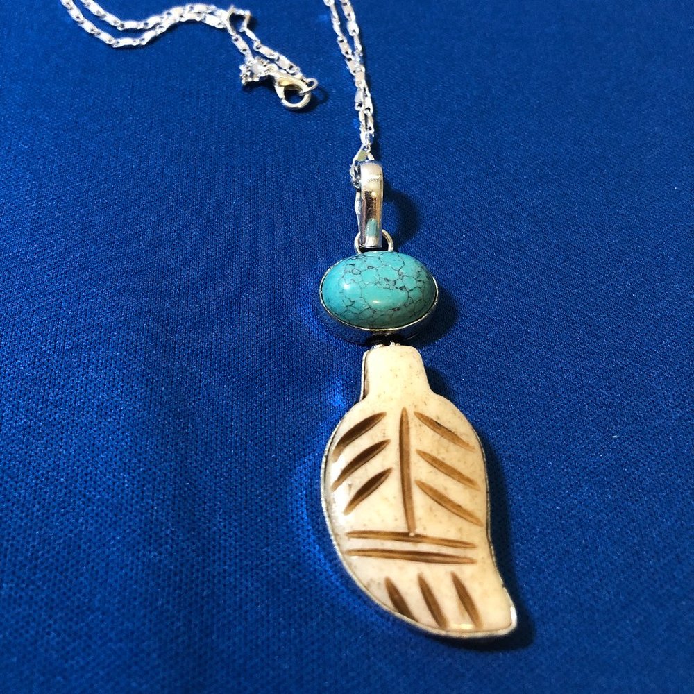 Hand-Carved Bon Turquoise 925 Stamped Sterling Silver Necklace.